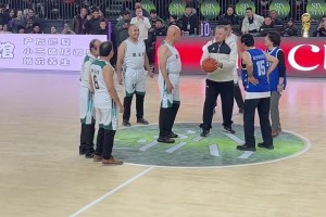 还是看U60带劲！😄